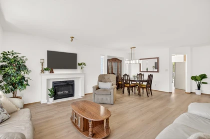 Kitchen Photo of 20781 50a Avenue, Langley, BC