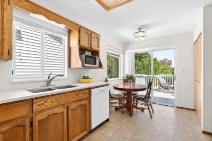 Primary Bedroom Photo of 20781 50a Avenue, Langley, BC