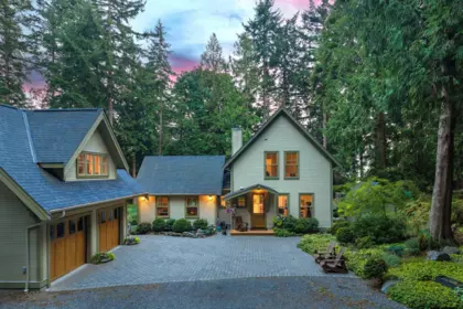 1755 Emily Lane, Bowen Island, BC, Bowen Island — Single Family Residence for sale