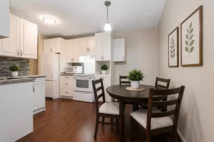 Breakfast Nook Photo of 109 9175 Mary Street, Chilliwack, BC