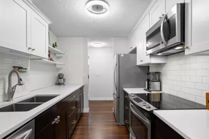 906 2020 Bellwood Avenue, Burnaby, BC, Burnaby — Apartment/Condo for sale