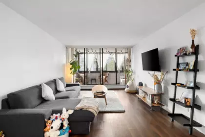 906 2020 Bellwood Avenue, Burnaby, BC, Burnaby — Apartment/Condo for sale