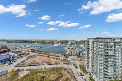 1702 3280 Corvette Way, Richmond, BC, Richmond — Apartment/Condo for sale