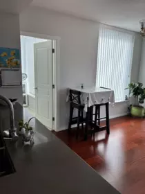 Kitchen Island Photo of 1103 5883 Barker Avenue, Burnaby, BC