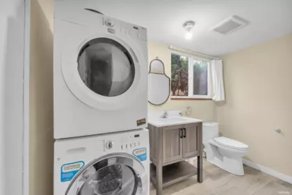 Hot Tub / Spa Photo of 11280 Daniels Road, Richmond, BC