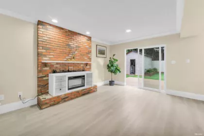Walk-In Closet Photo of 11280 Daniels Road, Richmond, BC