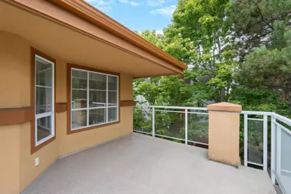Breakfast Nook Photo of 305 15185 22nd Avenue, Surrey, BC