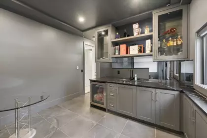 Hot Tub / Spa Photo of 7200 Cavelier Court, Richmond, BC