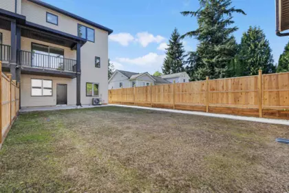 Kitchen Photo of 101 5840 179 Street, Surrey, BC
