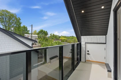 Outdoor Deck Photo of 2 2438 E 20th Avenue, Vancouver, BC