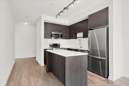 Kitchen Island Photo of 401 13623 81a Avenue, Surrey, BC