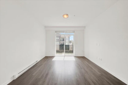 Primary Bedroom Photo of 401 13623 81a Avenue, Surrey, BC