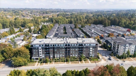Swimming Pool Photo of 401 13623 81a Avenue, Surrey, BC