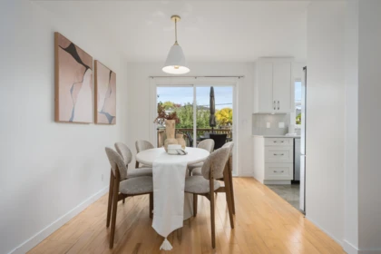 Breakfast Nook Photo of 841 E 21st Avenue, Vancouver, BC