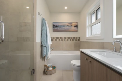 Hallway Photo of 841 E 21st Avenue, Vancouver, BC
