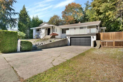13811 17 Avenue, Surrey, BC, Surrey — Single Family Residence for sale