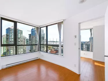 Breakfast Nook Photo of 2105 977 Mainland Street, Vancouver, BC