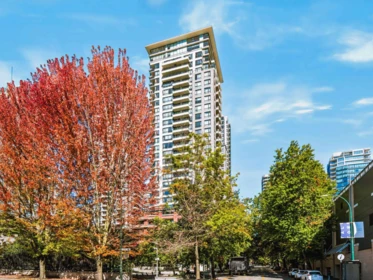 2105 977 Mainland Street, Vancouver, BC, Vancouver — Apartment/Condo for sale