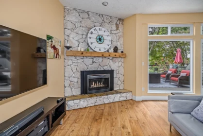 Living Room Photo of 1140 Fairway Views Wynd, Tsawwassen, BC