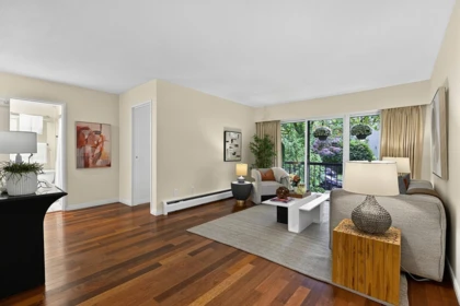 Kitchen Photo of 206 1717 13 Avenue, Vancouver, BC