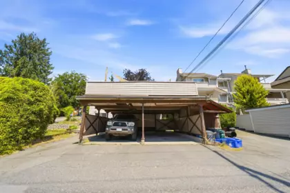 338-342 St. Georges Avenue, North Vancouver, BC, North Vancouver — Duplex for sale