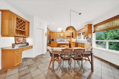 Basement Recreation Room Photo of 2942 147a Street, Surrey, BC
