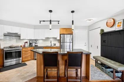 123 19673 Meadow Gardens Way, Pitt Meadows, BC, Pitt Meadows — Apartment/Condo for sale