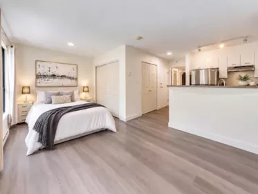 205 3438 Vanness Avenue, Vancouver, BC, Vancouver — Apartment/Condo for sale