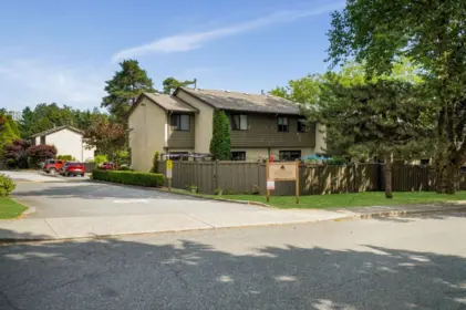 102 2915 Norman Avenue, Coquitlam, BC, Coquitlam — Townhouse for sale