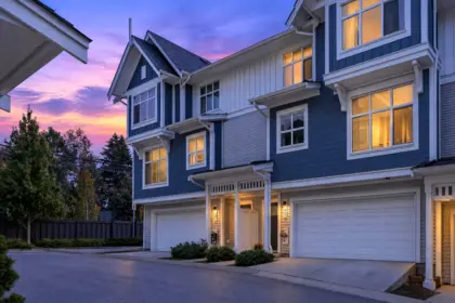 602 11295 Pazarena Place, Maple Ridge, BC, Maple ridge — Townhouse for sale