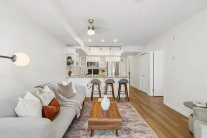 311 702 E King Edward Avenue, Vancouver, BC, Vancouver — Apartment/Condo for sale