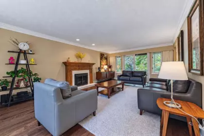 4707 Meadfeild Road, West Vancouver, BC, West vancouver — Single Family Residence for sale