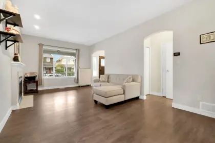 171 Phillips Street, New Westminster, BC, New westminster — Single Family Residence for sale