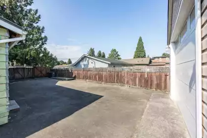 12505 114 Avenue, Surrey, BC, Surrey — Single Family Residence for sale