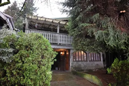 527 Garfield Street, New Westminster, BC, New westminster — Single Family Residence for sale