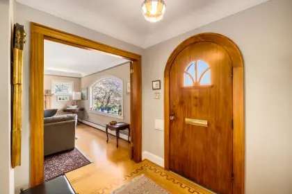 4096 W 8th Avenue, Vancouver, BC, Vancouver — Single Family Residence for sale