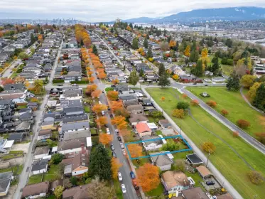 4351 Cambridge Street, Burnaby, BC, Burnaby — Single Family Residence for sale