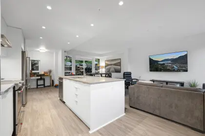 41216 Highline Place, Squamish, BC, Squamish — Townhouse for sale