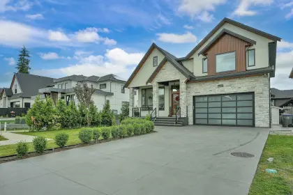 18588 57 Avenue, Surrey, BC, Surrey — Single Family Residence for sale