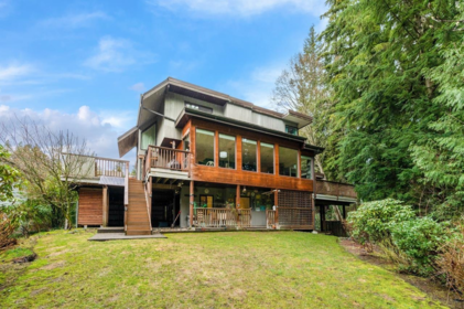 Loft / Bonus Room Photo of 5344 Cliffridge Avenue, North Vancouver, BC