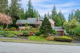 5344 Cliffridge Avenue, North Vancouver, BC