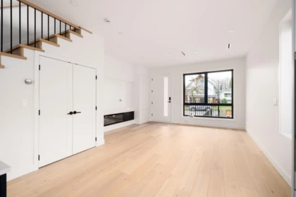 8086 Laurel Street, Vancouver, BC, Vancouver — Half Duplex for sale