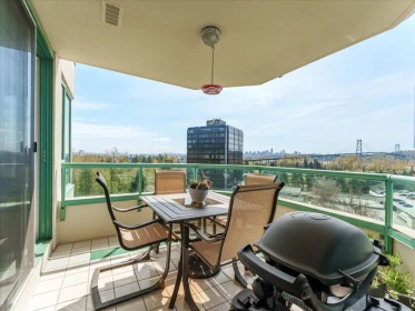 Outdoor Patio Photo of 12C 328 Taylor Way, West Vancouver, BC