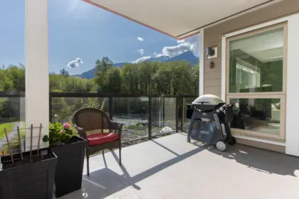 301 1150 Bailey Street, Squamish, BC, Squamish — Apartment/Condo for sale
