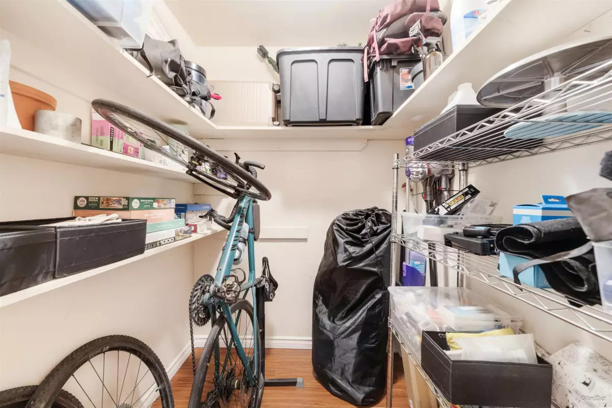 Bedroom 3 Photo of 116 36 E 14th Avenue, Vancouver, BC