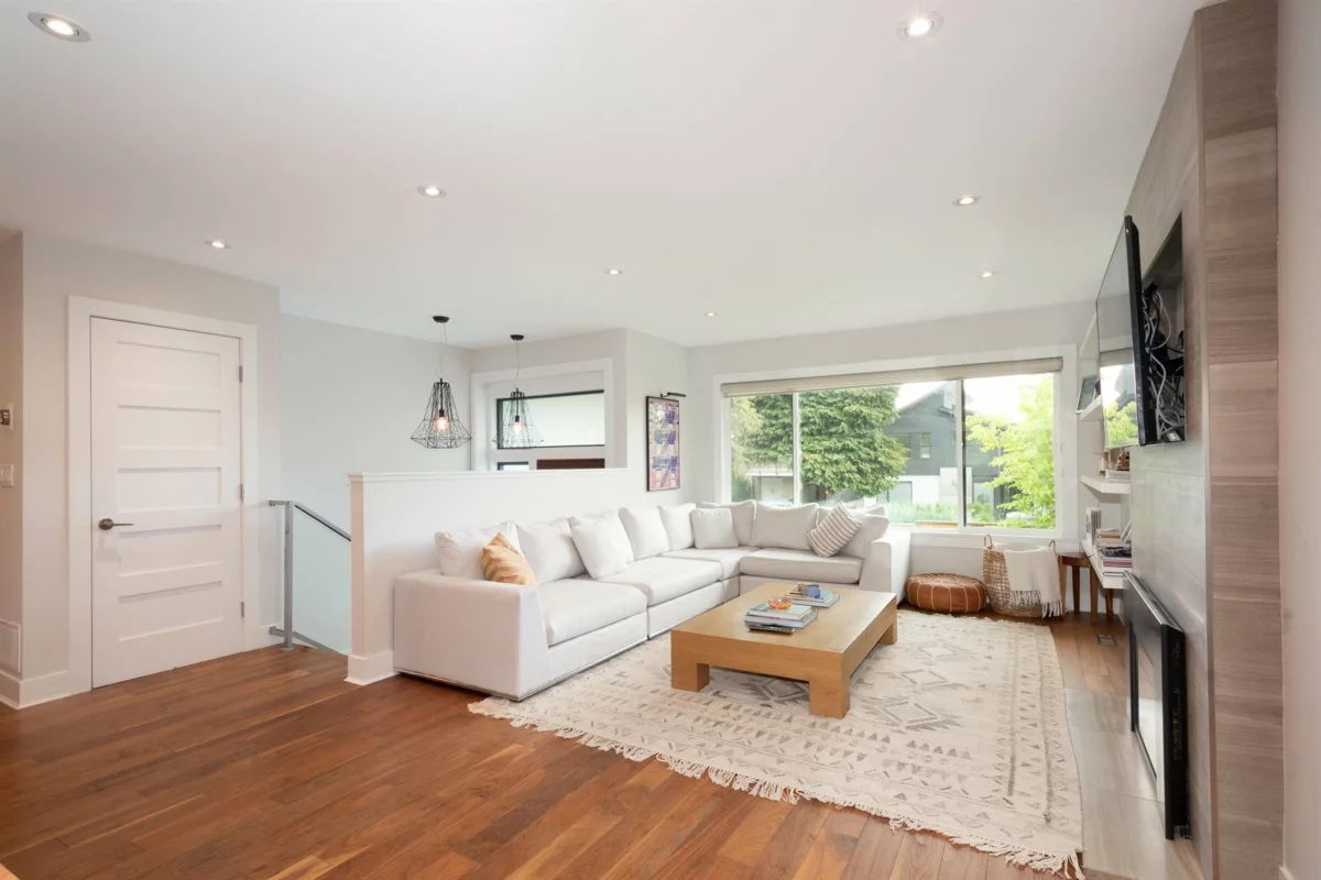 Family Room Photo of 328 E 22nd Street, North Vancouver, BC