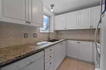 13 7077 Beresford Street, Burnaby, BC, Burnaby — Townhouse for sale