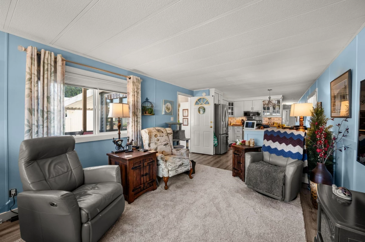 Breakfast Nook Photo of 11 31313 Livingstone Avenue, Abbotsford, BC