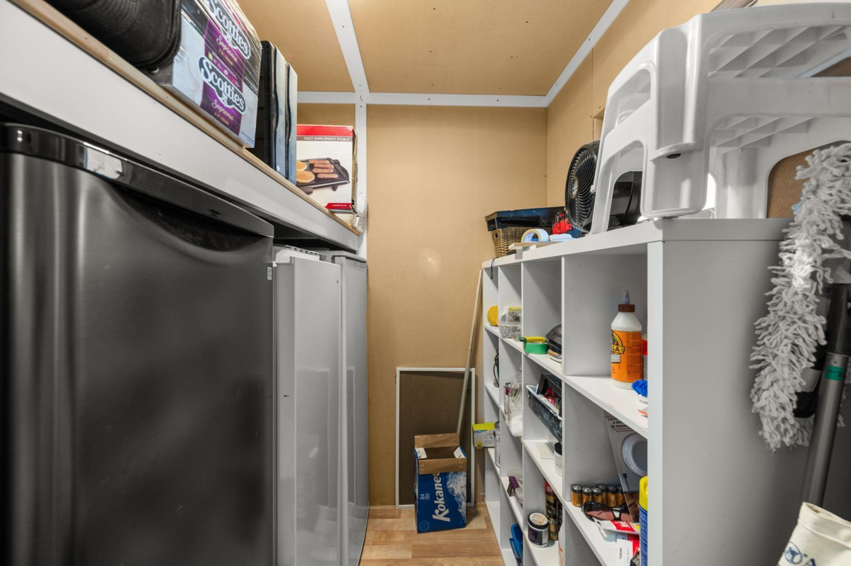 Laundry Room Photo of 11 31313 Livingstone Avenue, Abbotsford, BC