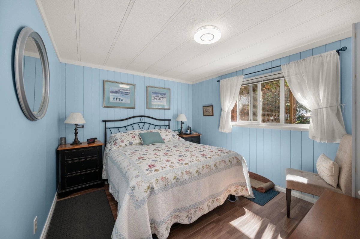 Powder Room Photo of 11 31313 Livingstone Avenue, Abbotsford, BC